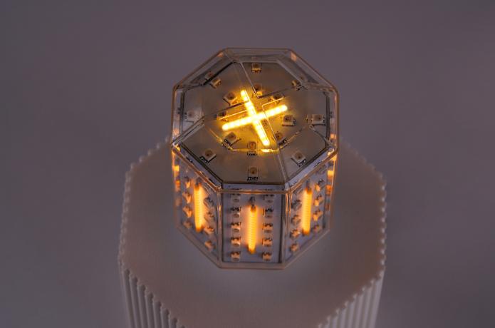 Star Bulb: World's 1st Multi-Color-Zone Smart Bulb | Indiegogo