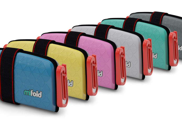 Mobile booster seat clearance