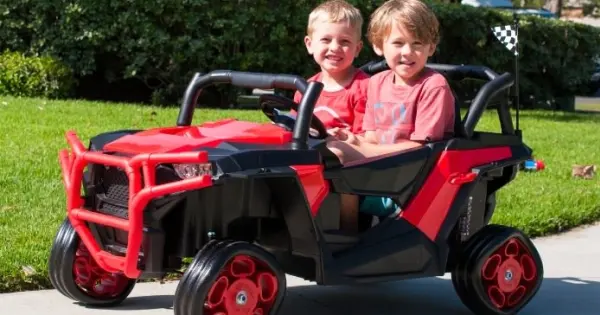 Shark Wheel Kids Powered Cars. With SQUARE Wheels
