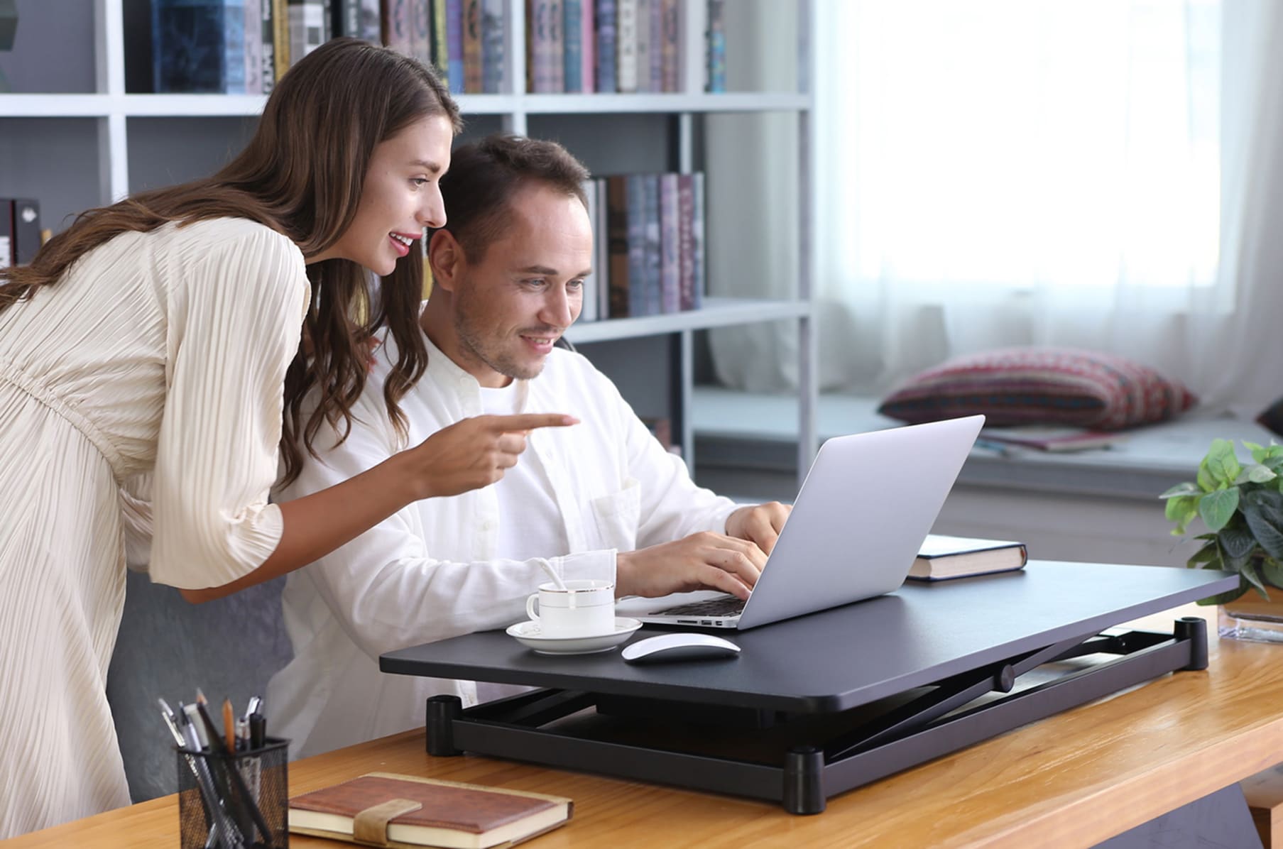 Leband Electric Sit Stand Desk Converter Indiegogo