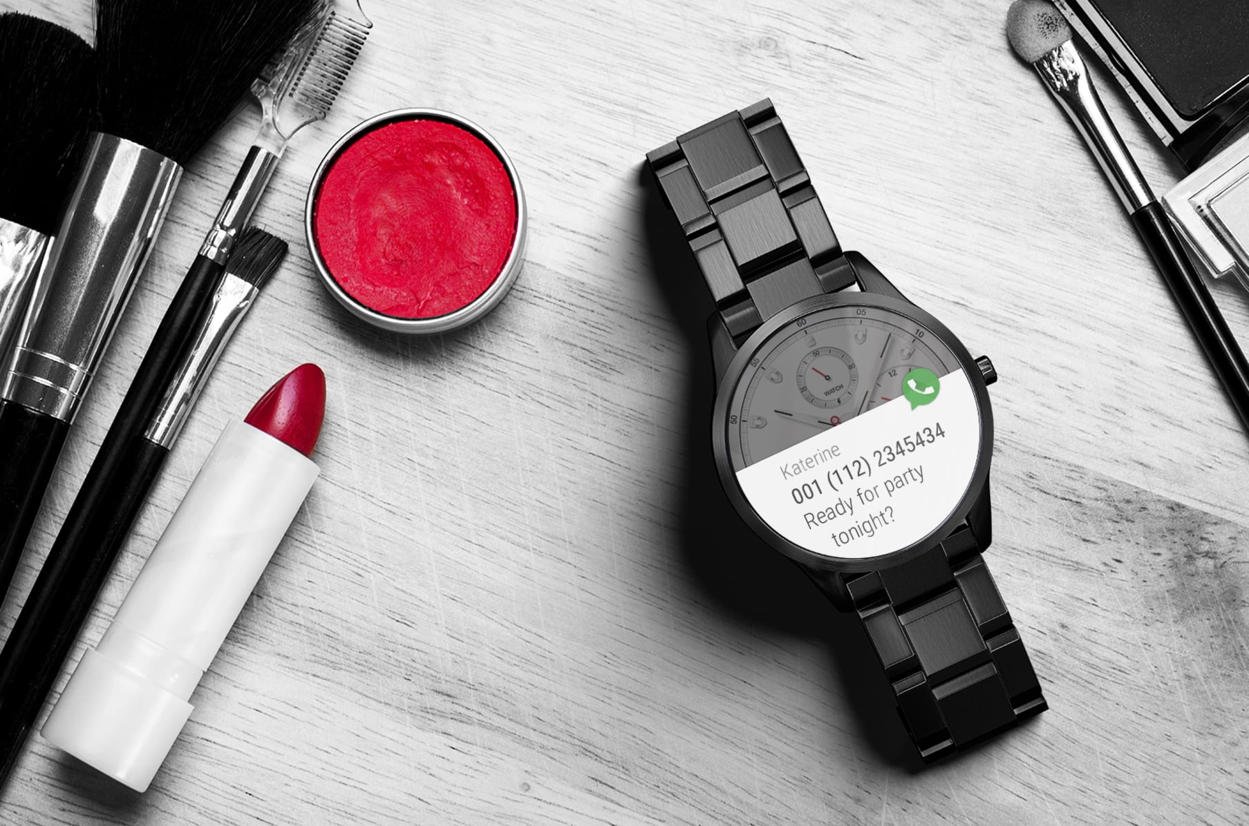 Smartwatch newwear closer you and clearance me