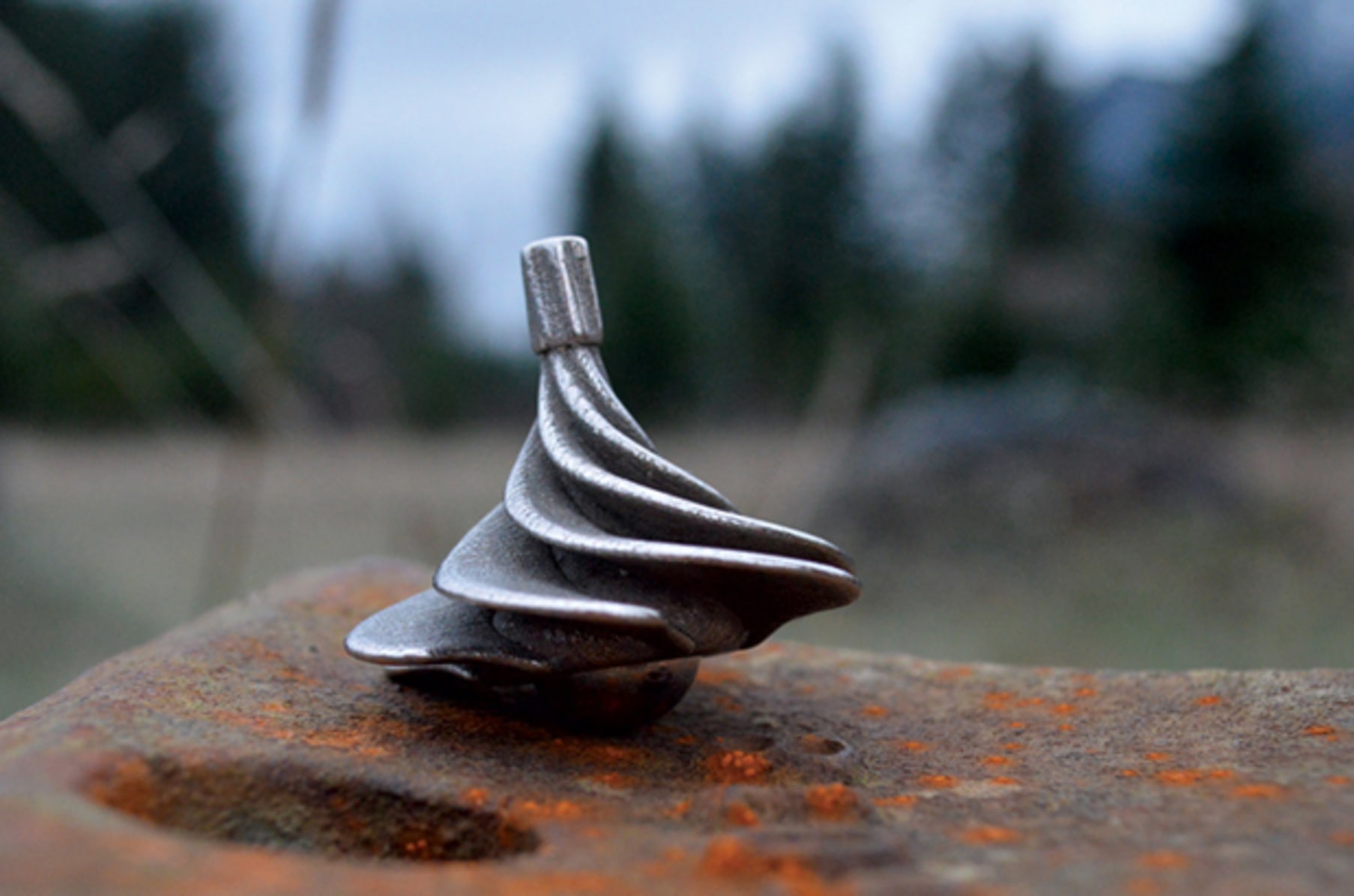 Zephyr the air assisted spinning top Indiegogo