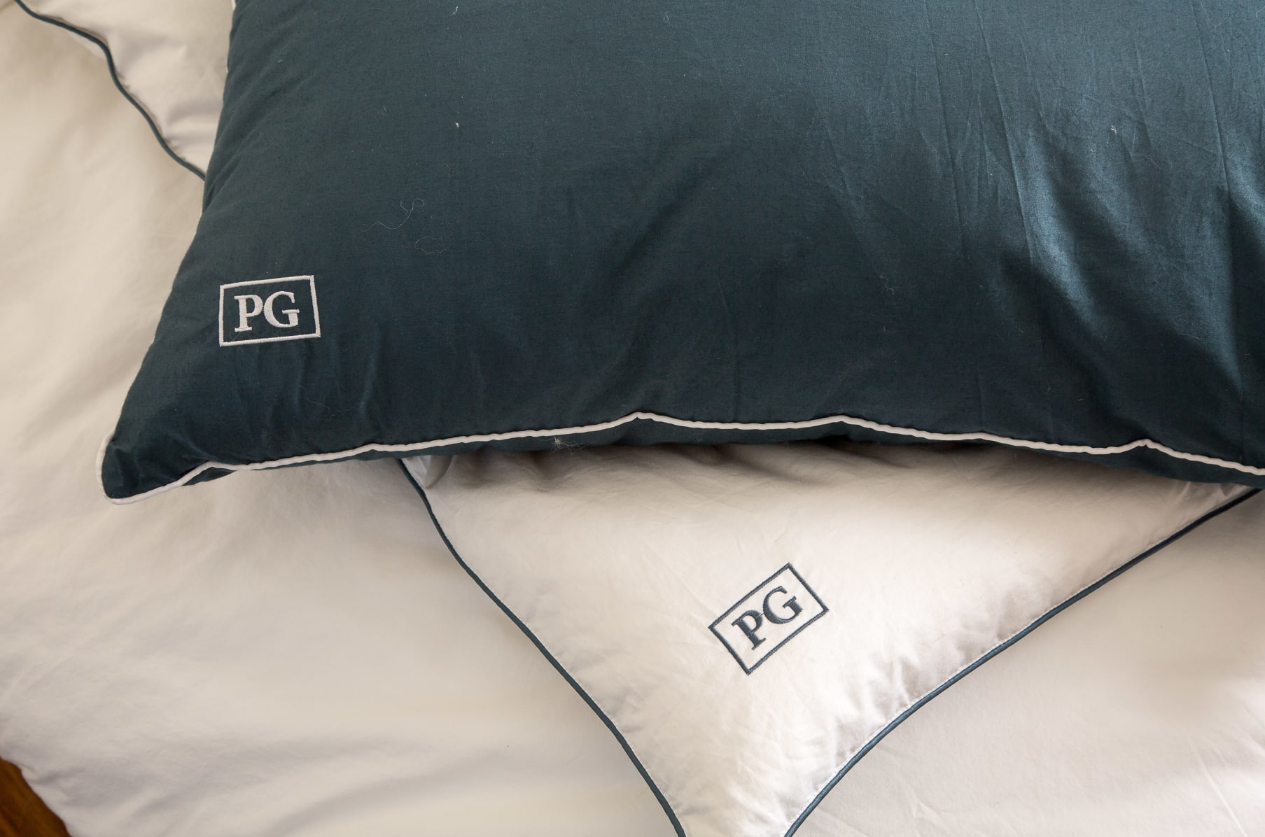 Pillow guy hotsell down alternative pillow