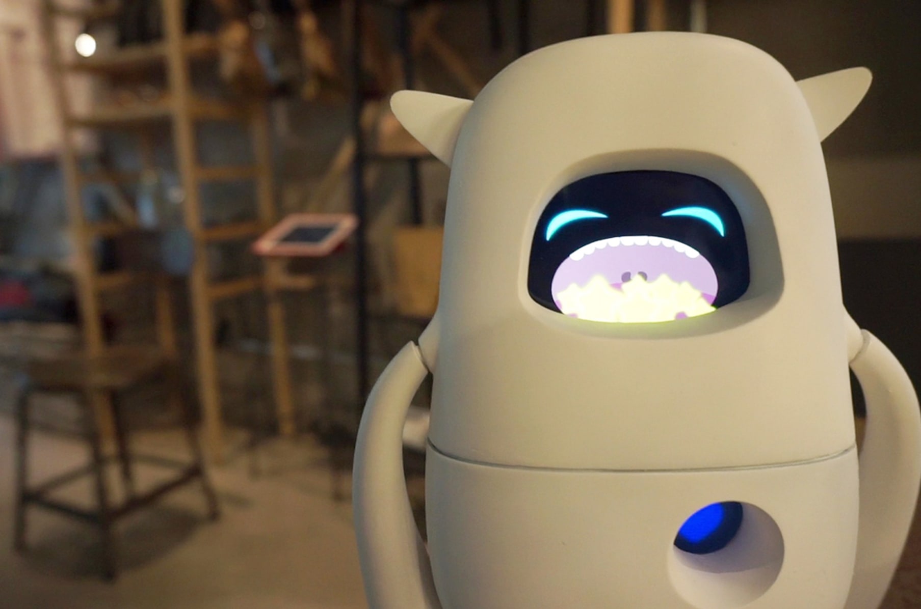 Musio Your Curious New Friend Indiegogo Musio is a communication robot that is claimed to be capable of interacting socially with people of all ages. the robot comes from aka llc, an artificial intelligence company that seeks to understand. musio your curious new friend indiegogo