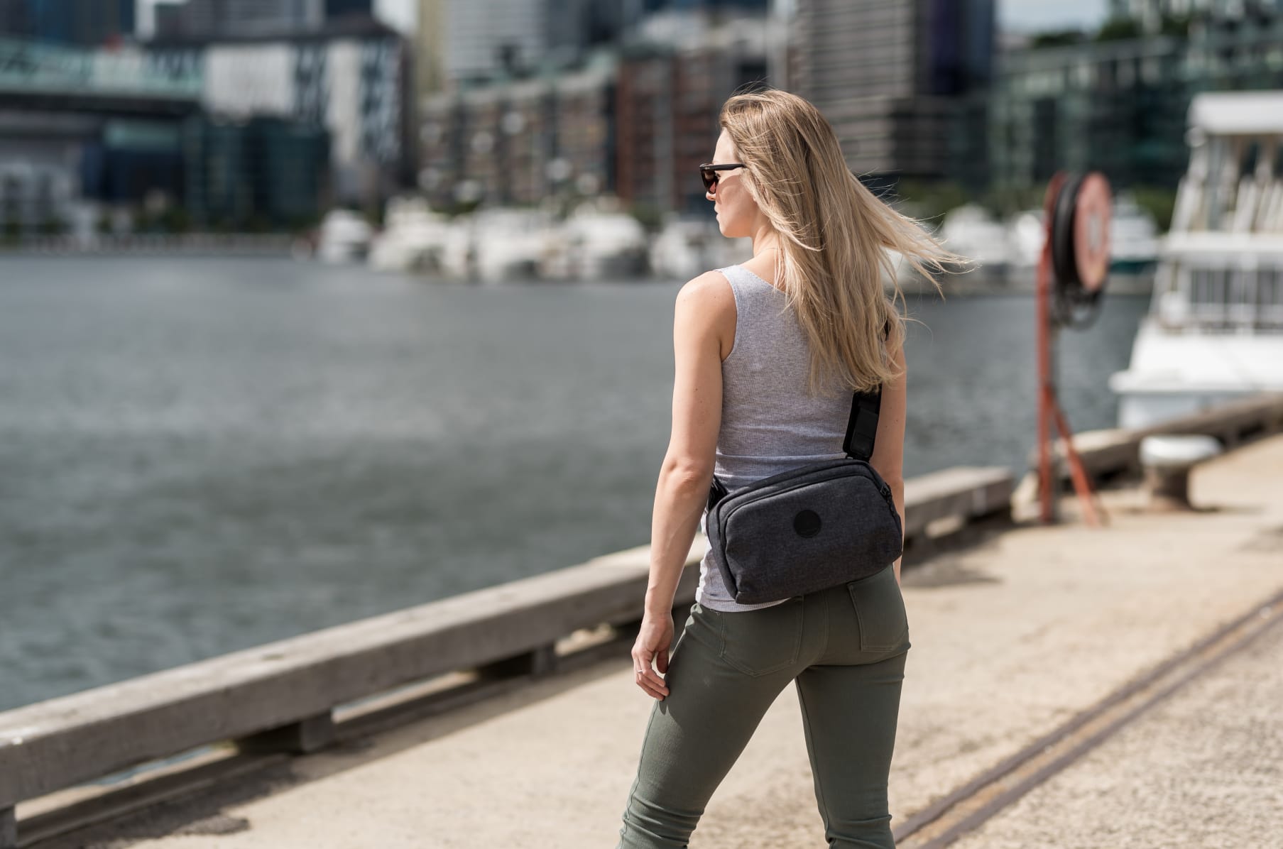 Go Sling Pro The Ultimate Anti Theft Travel Bag Indiegogo