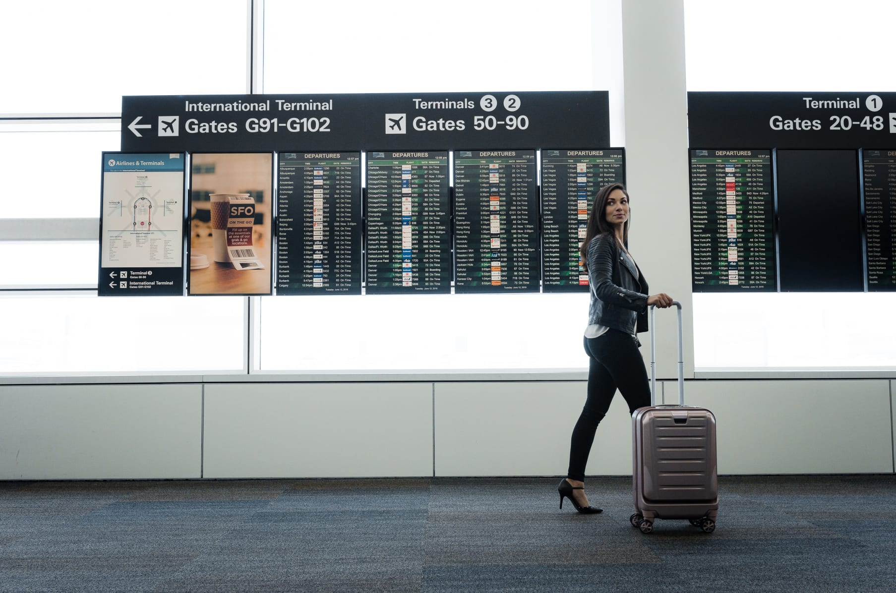 novi luggage indiegogo