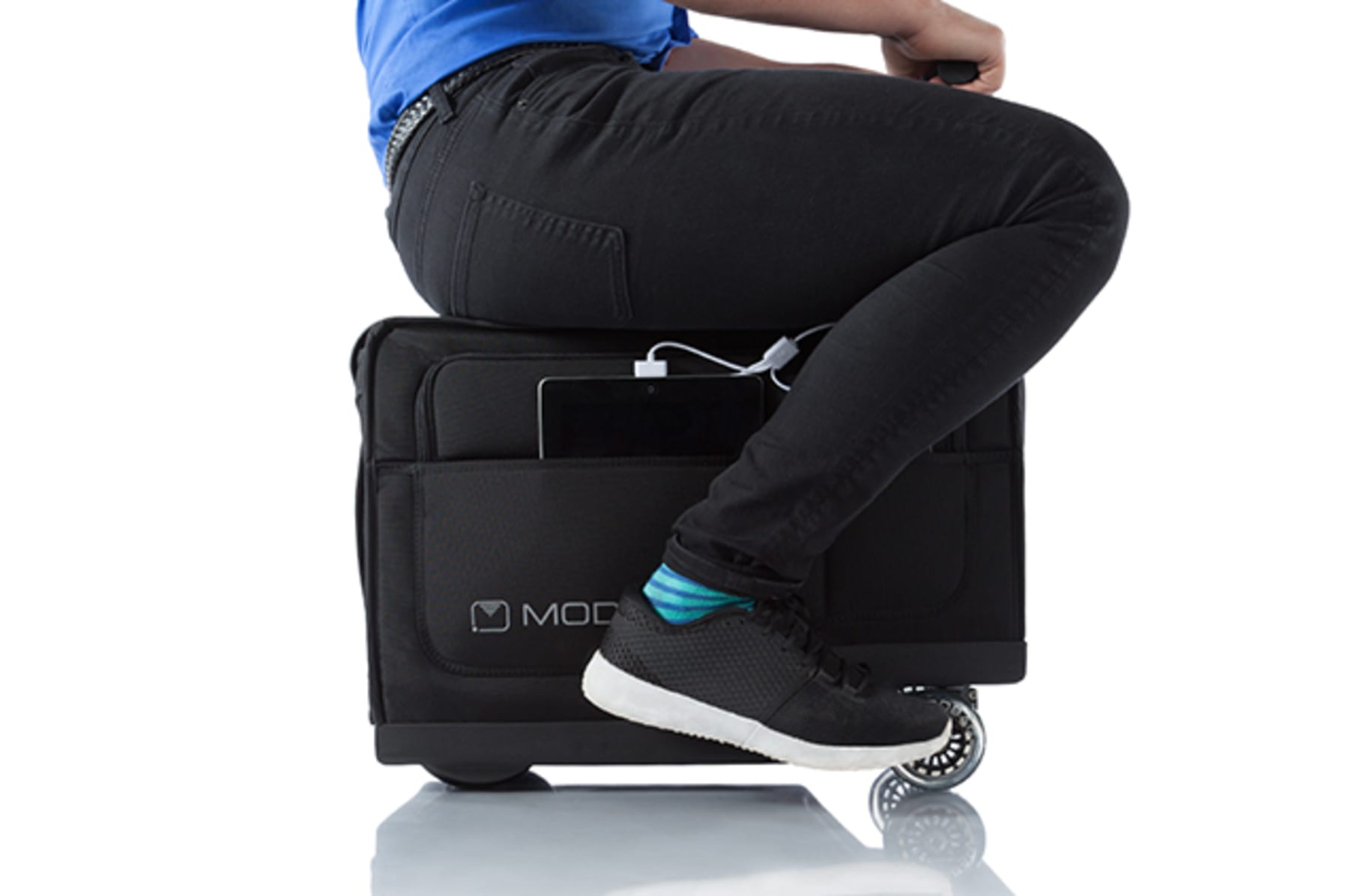 especificación Universidad entrar Modobag: World's First Motorized, Rideable Luggage | Indiegogo