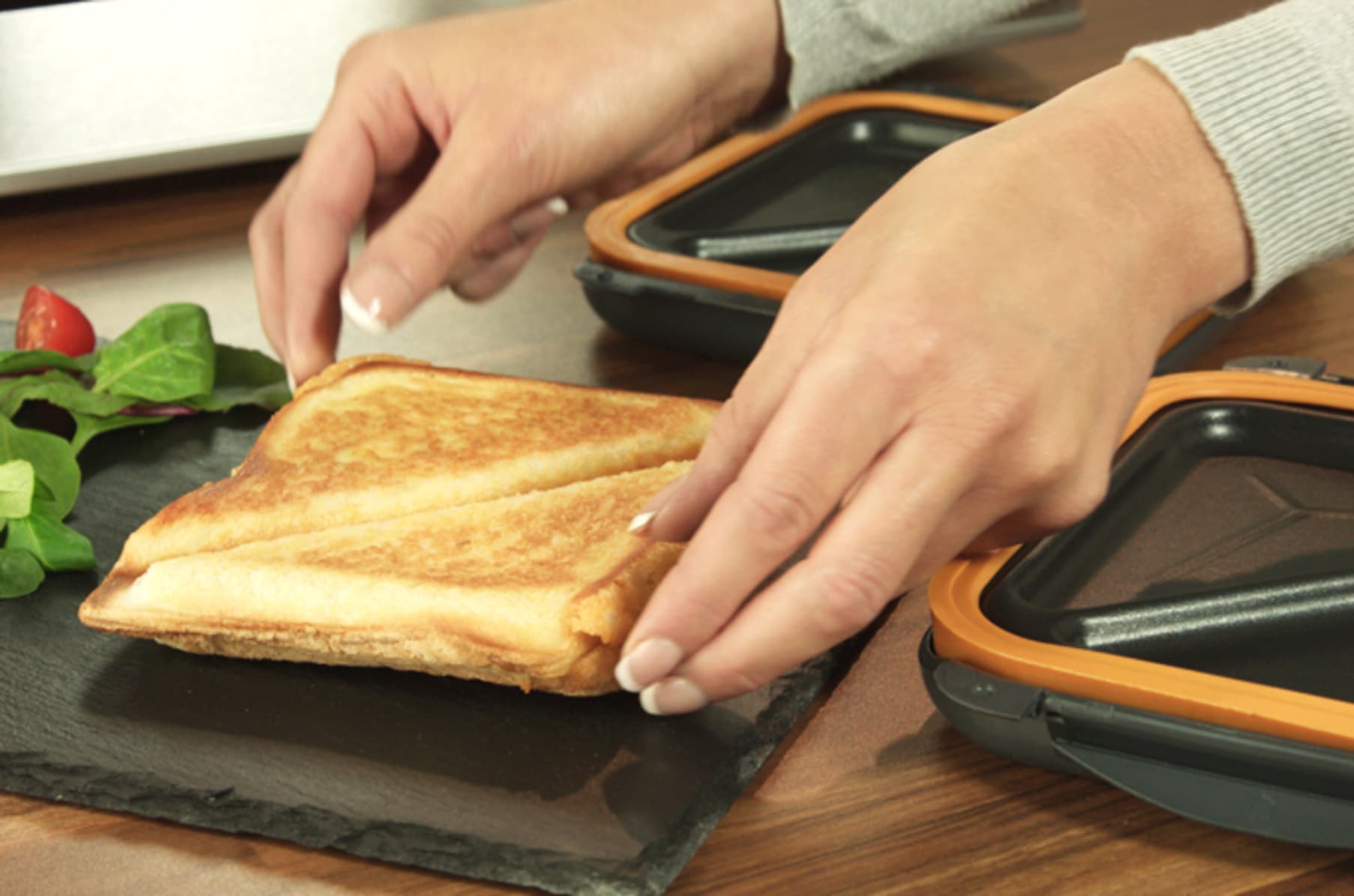 Morphy Richards Mico Toastie II Microwave Toasted Sandwich Maker Cafe  Toaster