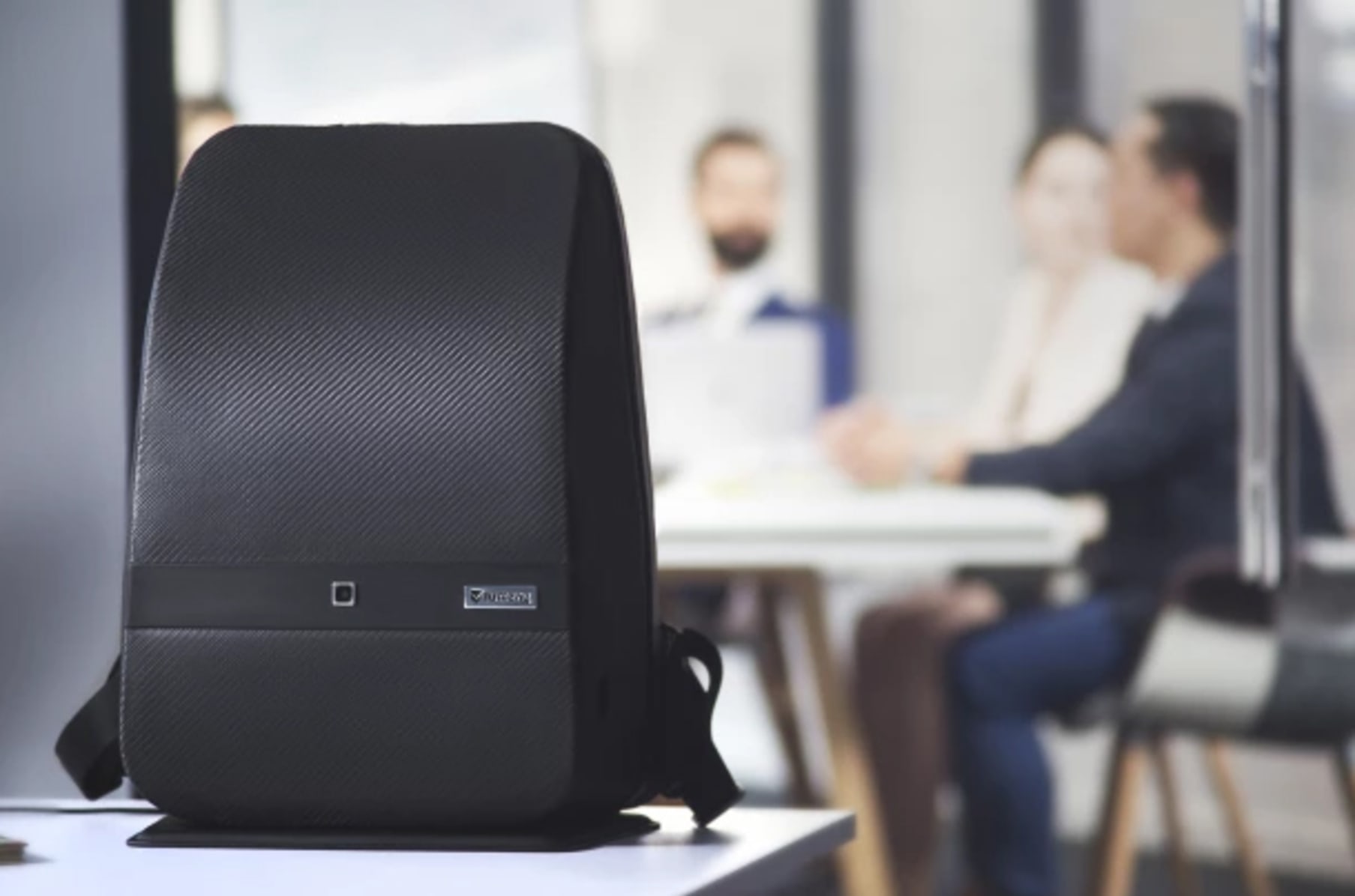 Lumzag The Smart Bag Packed With 7 Cool Features Indiegogo Digging through your bag when it is difficult to see can be frustrating. smart bag packed with 7 cool features