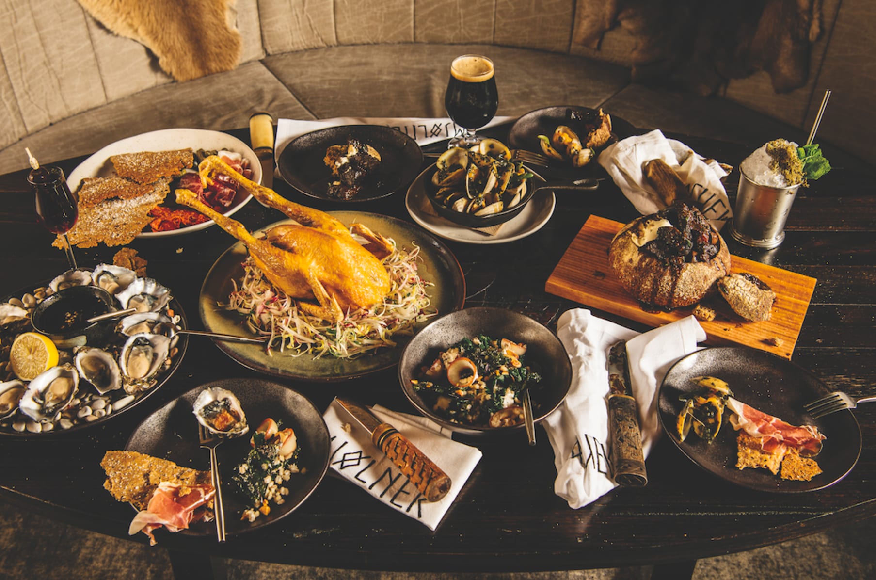 Viking dinner set store