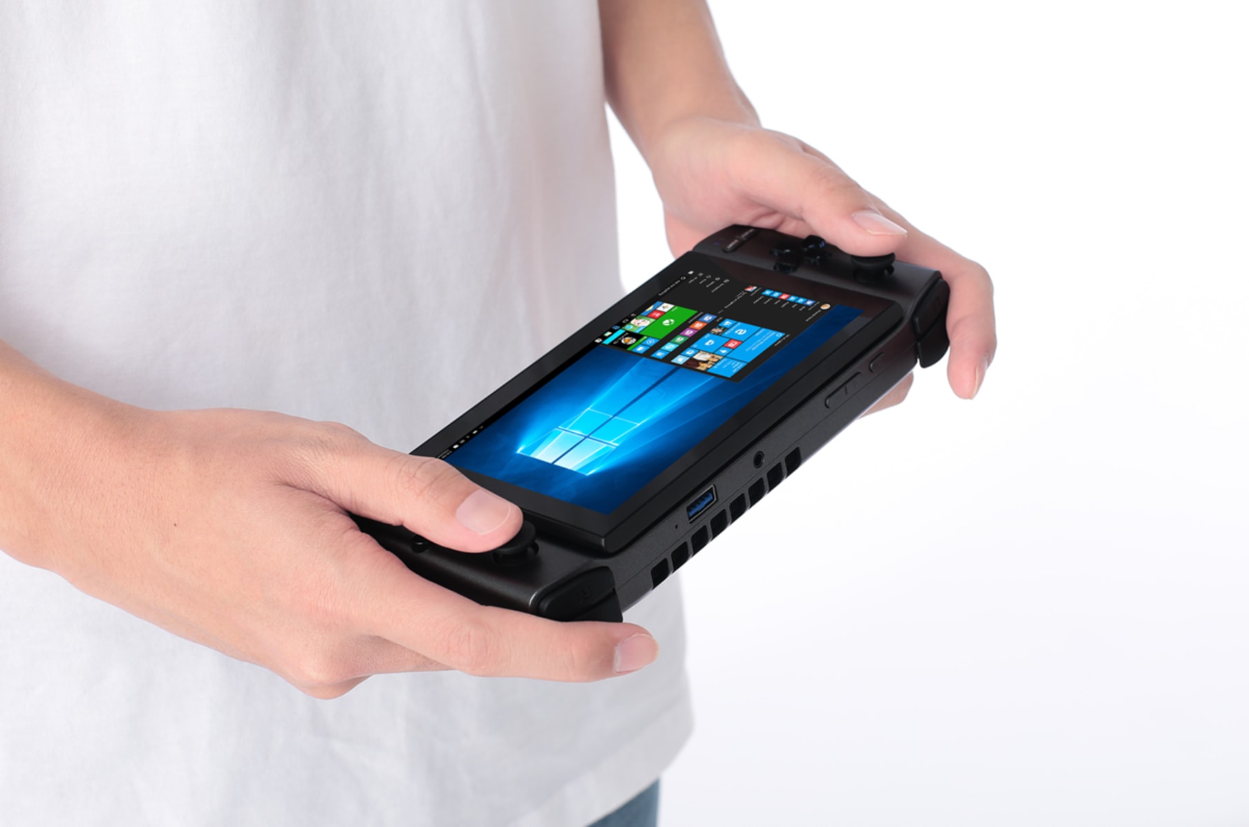 GPD WIN3:The world's 1st handheld AAA game console |