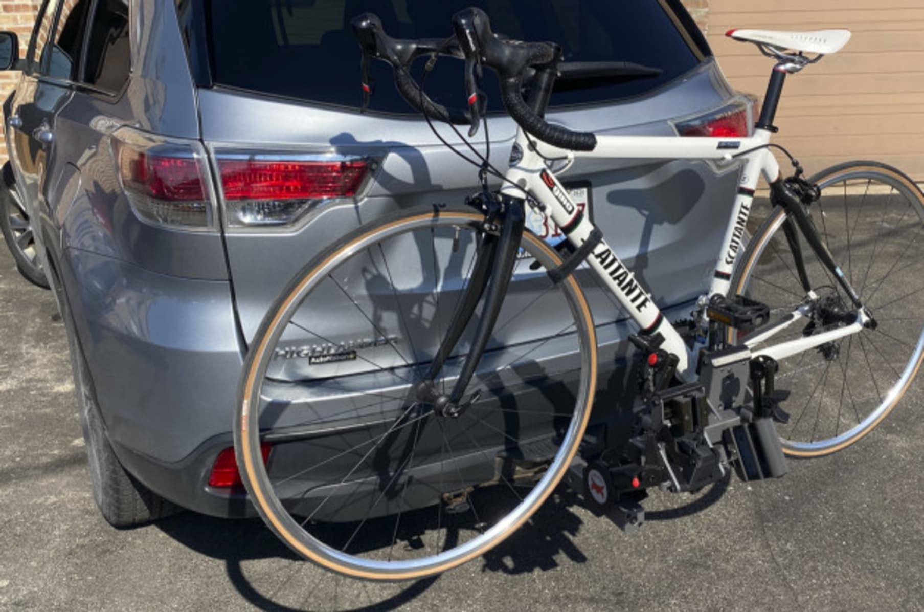 Magnetic bike rack for clearance car