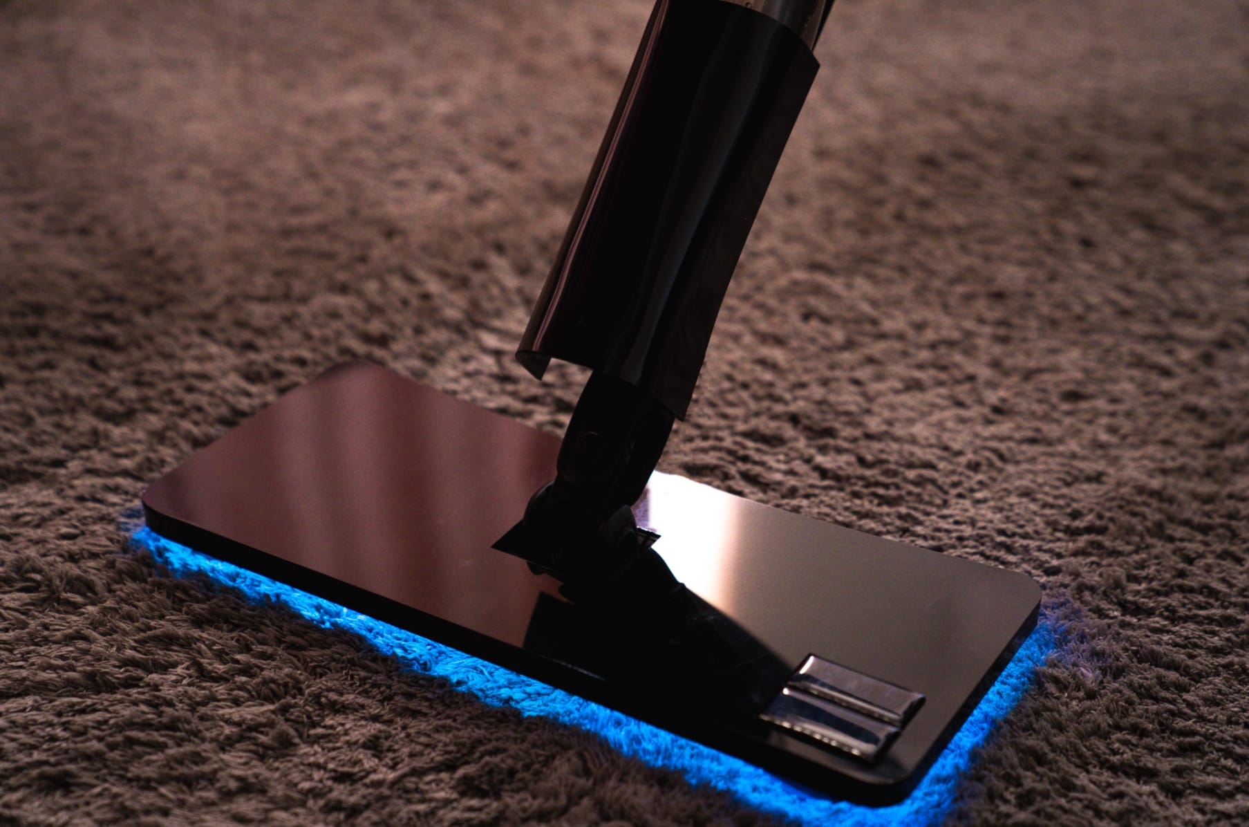 Stof krekel Afkeer Polly: The Solar-Powered UV Cleaning | Indiegogo