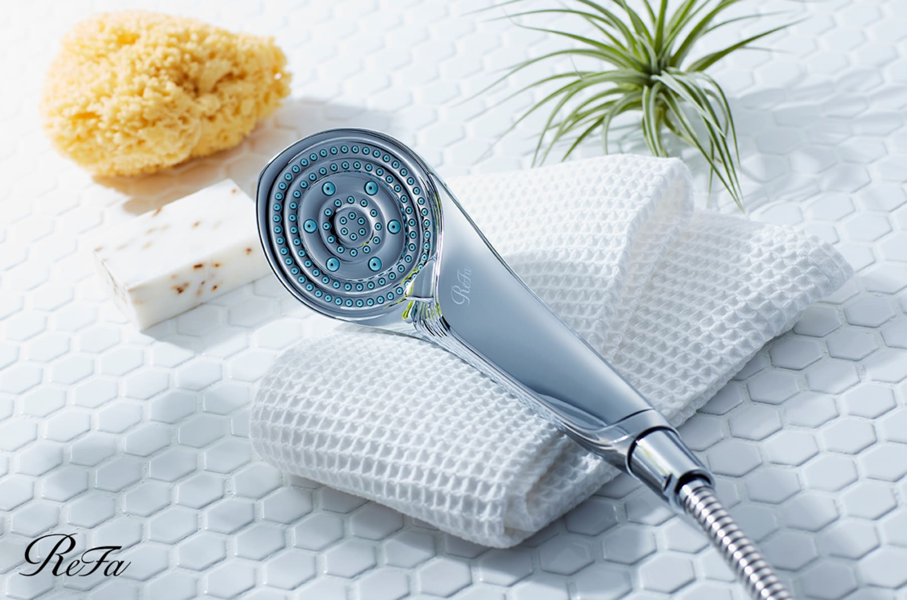 ReFa FINE BUBBLE S: New Revolutionary Shower Head | Indiegogo