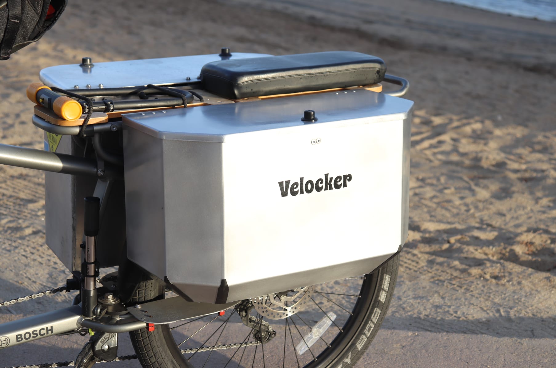 Velocker pannier deals