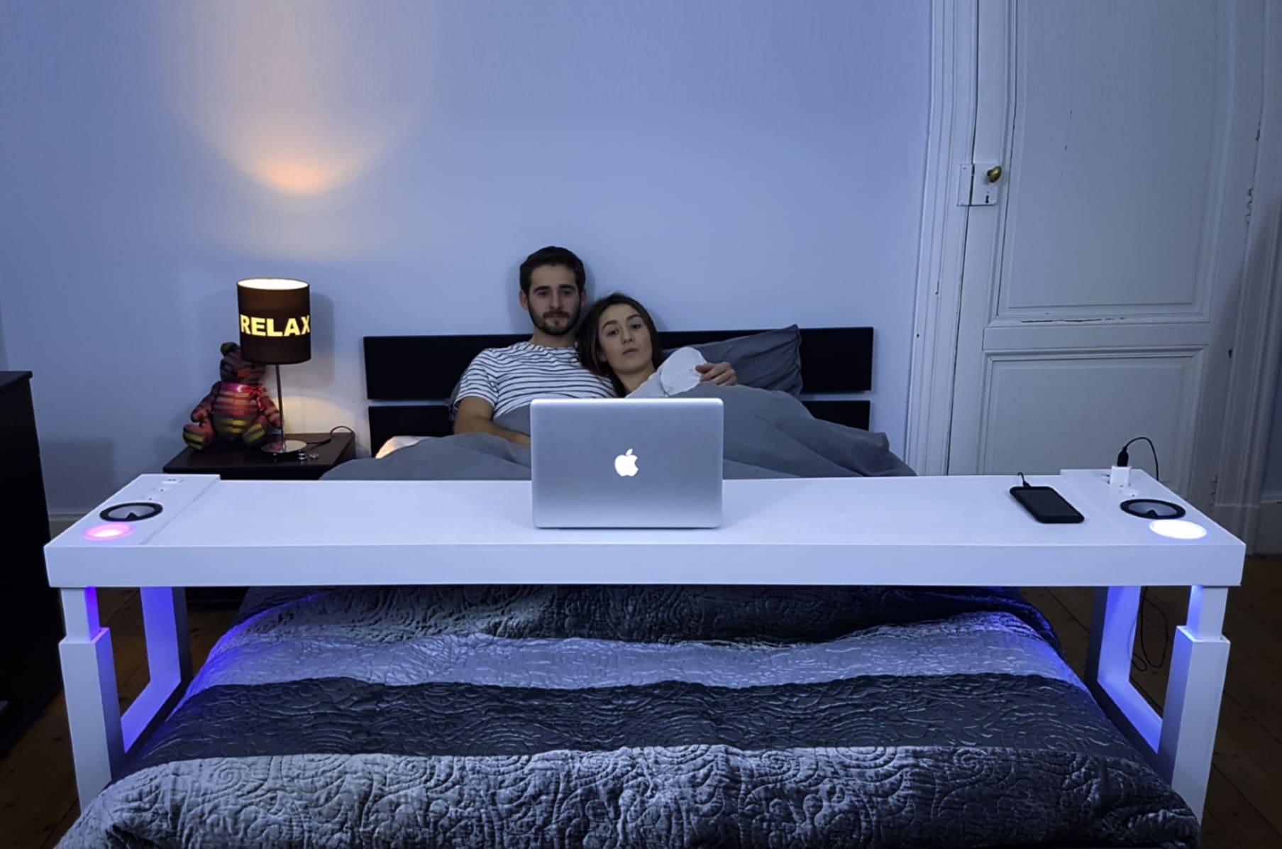 Bed chill table deals