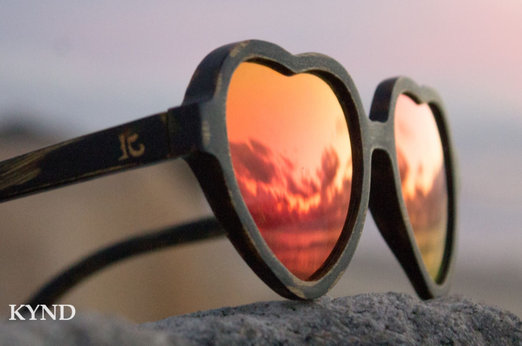 Kynd sunglasses Outlet