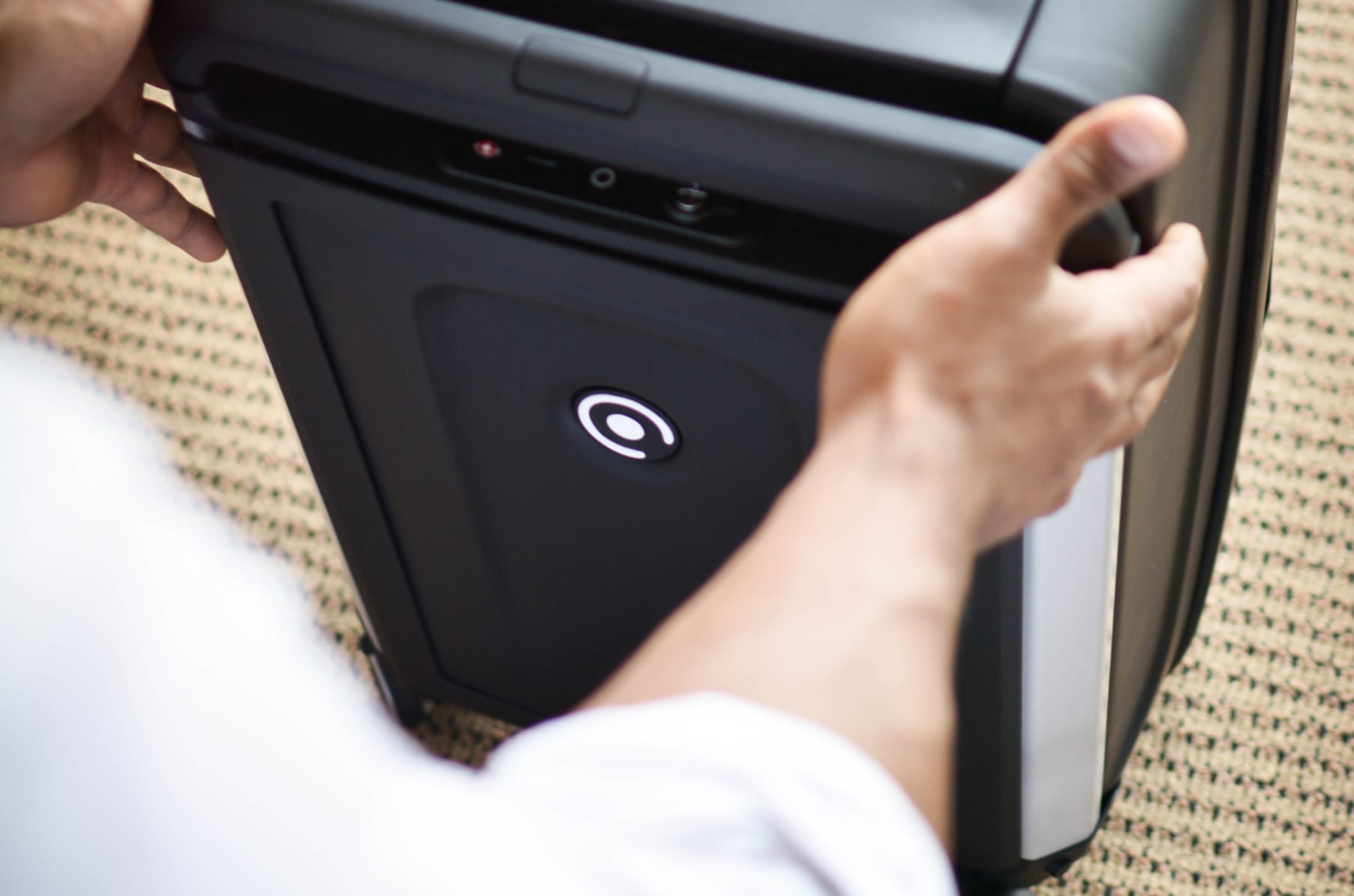 PLEVO The World s Most Innovative Smart Luggage Indiegogo