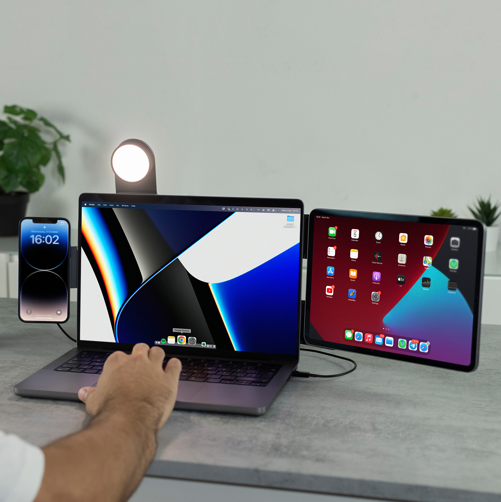 Minus 8 Diver An Automatic Titanium Dive Watch Indiegogo