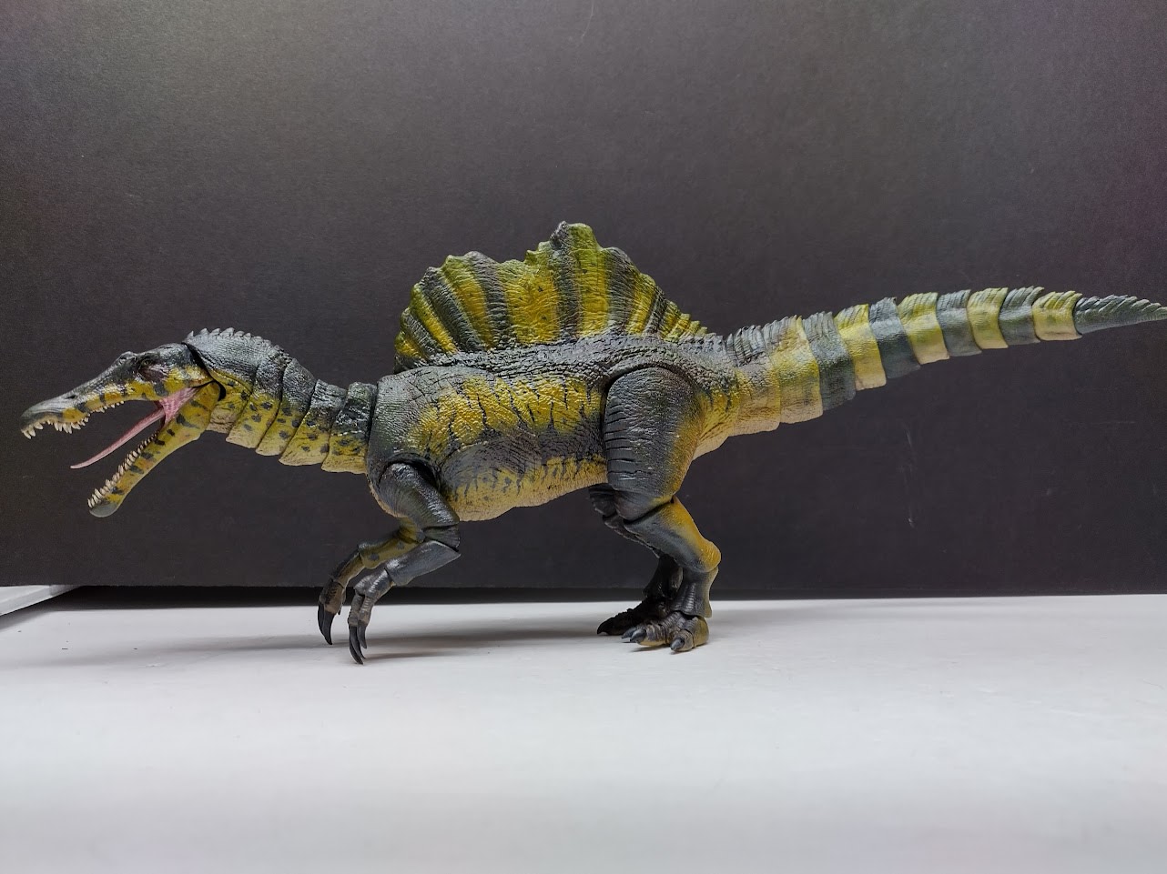 Spinosaurus action figure 2025