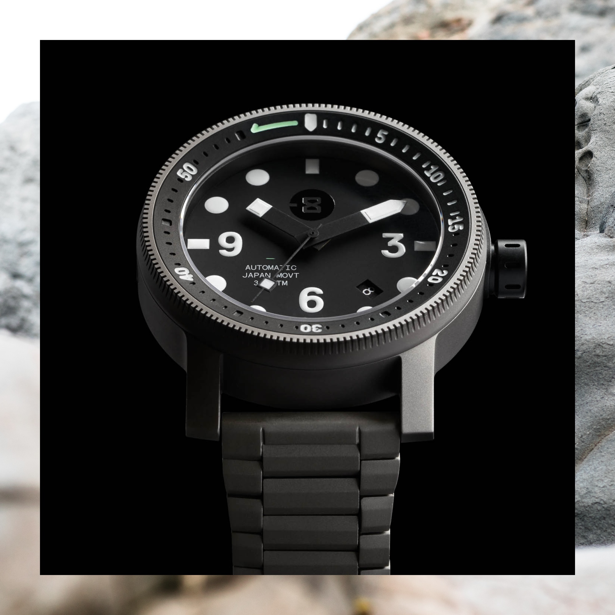minus 8 diver watch